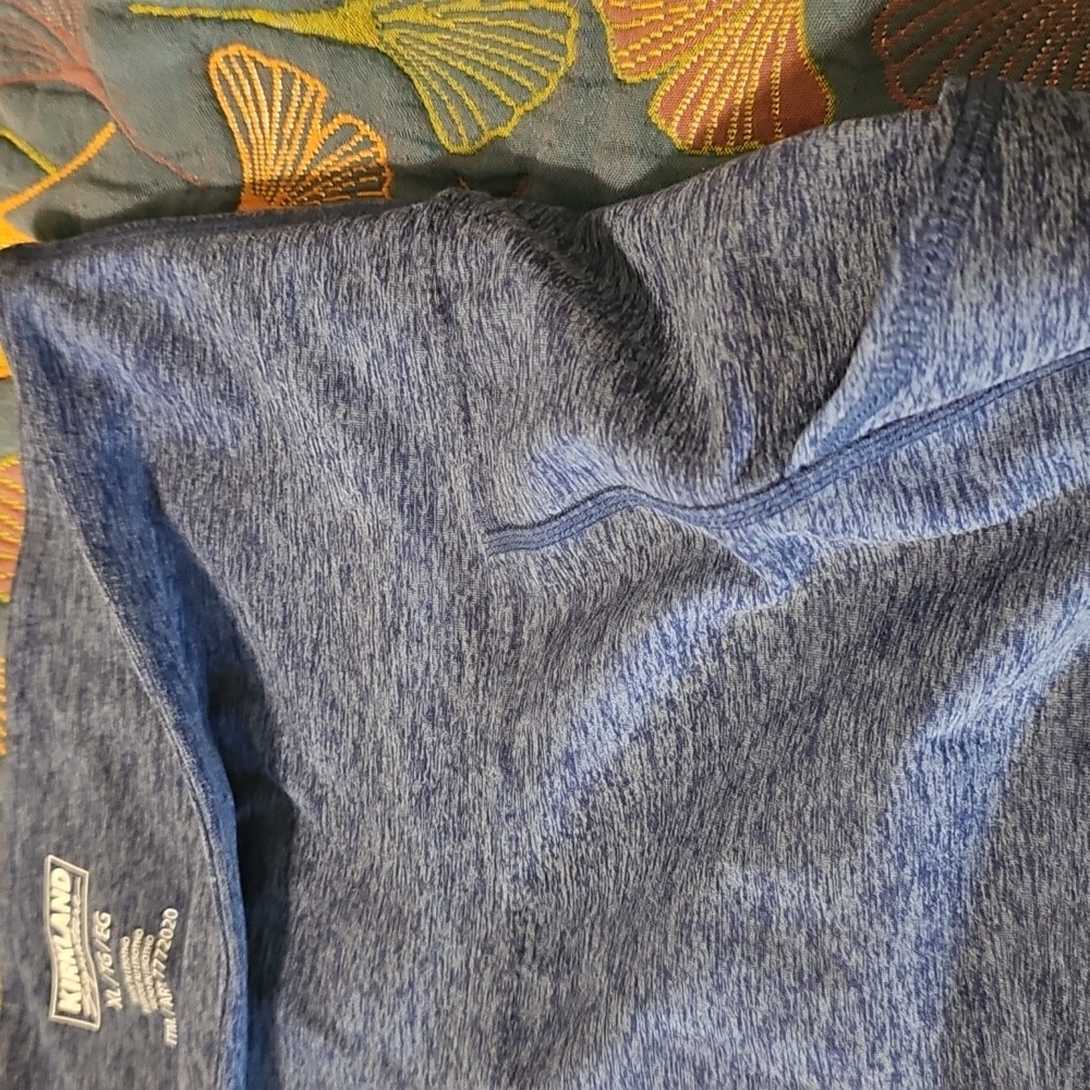 Kirkland Signature Capri Leggings XL - Picture 3 of 6